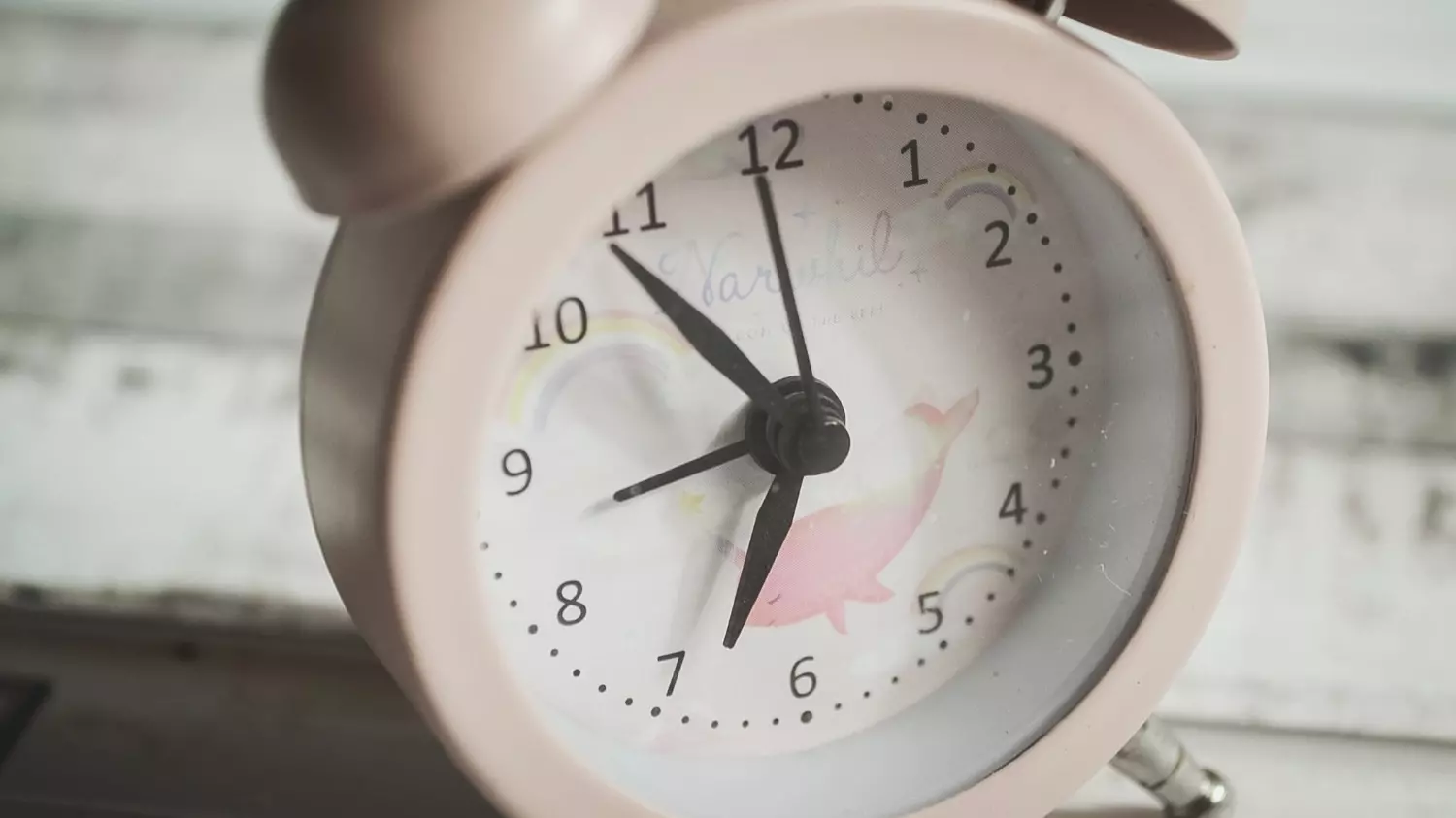 Уснуть за 1 минуту: способы быстро отойти ко сну без таблеток