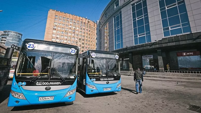 На автобусе можно доехать до Краснодара из Москвы, Санкт-Петербурга или соседнего региона, например из Ставрополя