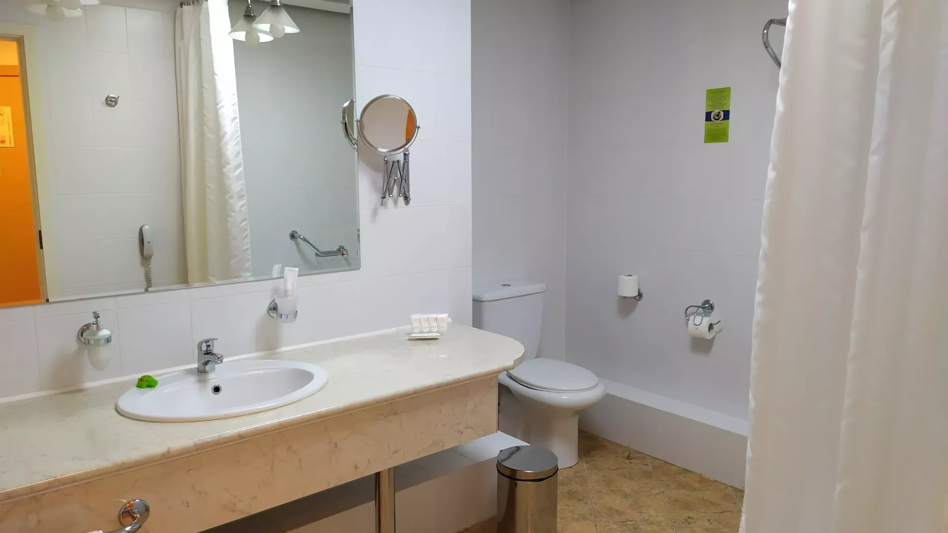 Как выбрать плитку для ванной комнаты