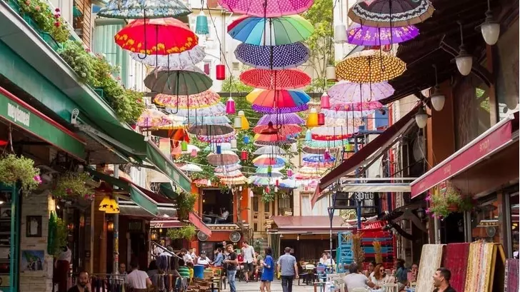 Район Кадыкёй находится в Азиатской части Стамбула и радует спокойной атмосферой
