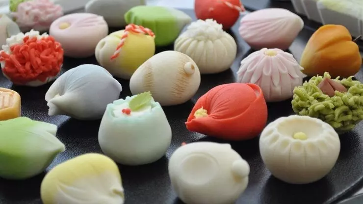 Сливочные конфеты или каштановые кинтоны можно попробовать в азиатских странах
