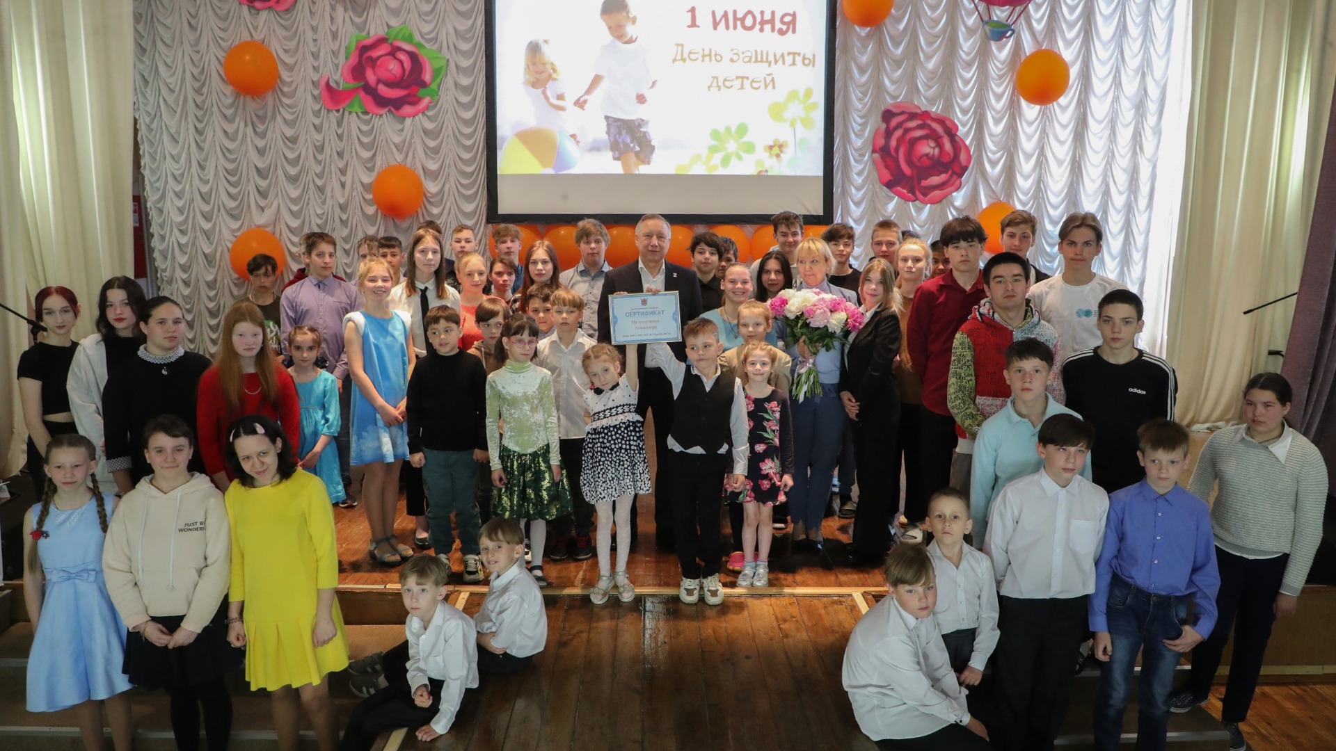 Беглов в День защиты детей умолчал о дефиците школ