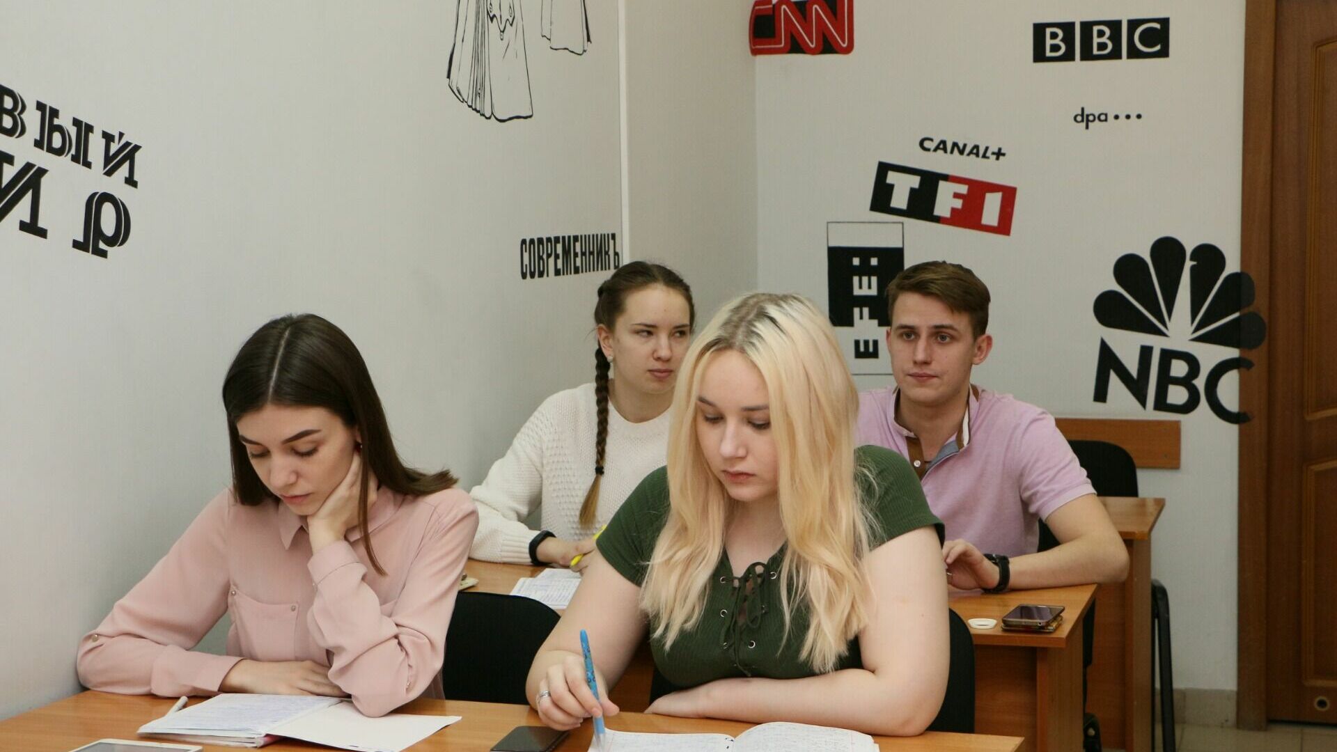 Студентов пригласили на работу в администрацию Ленинградской области