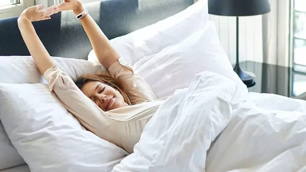 Шелковое постельное белье позволит вам почувствовать, что вы остановились на отдых в дорогом отеле